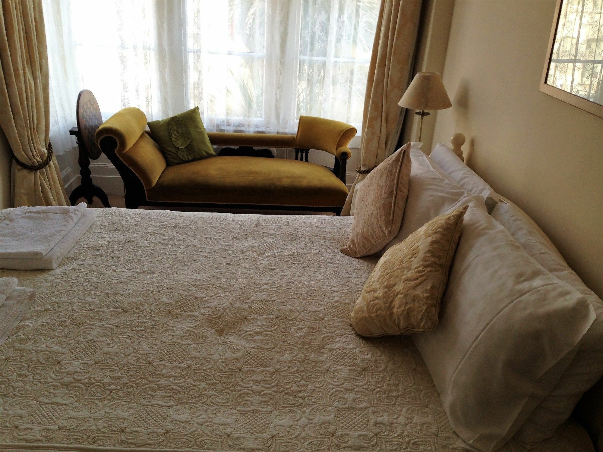 Harringtons At 14 Guest house